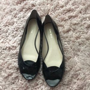 Perfect for your👗Nine West flats worn once!
